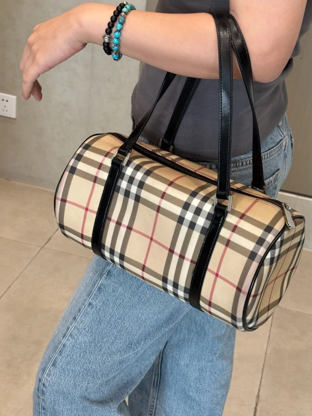 95新 BURBERRY/博柏利 经典格纹巴比龙手提单肩包