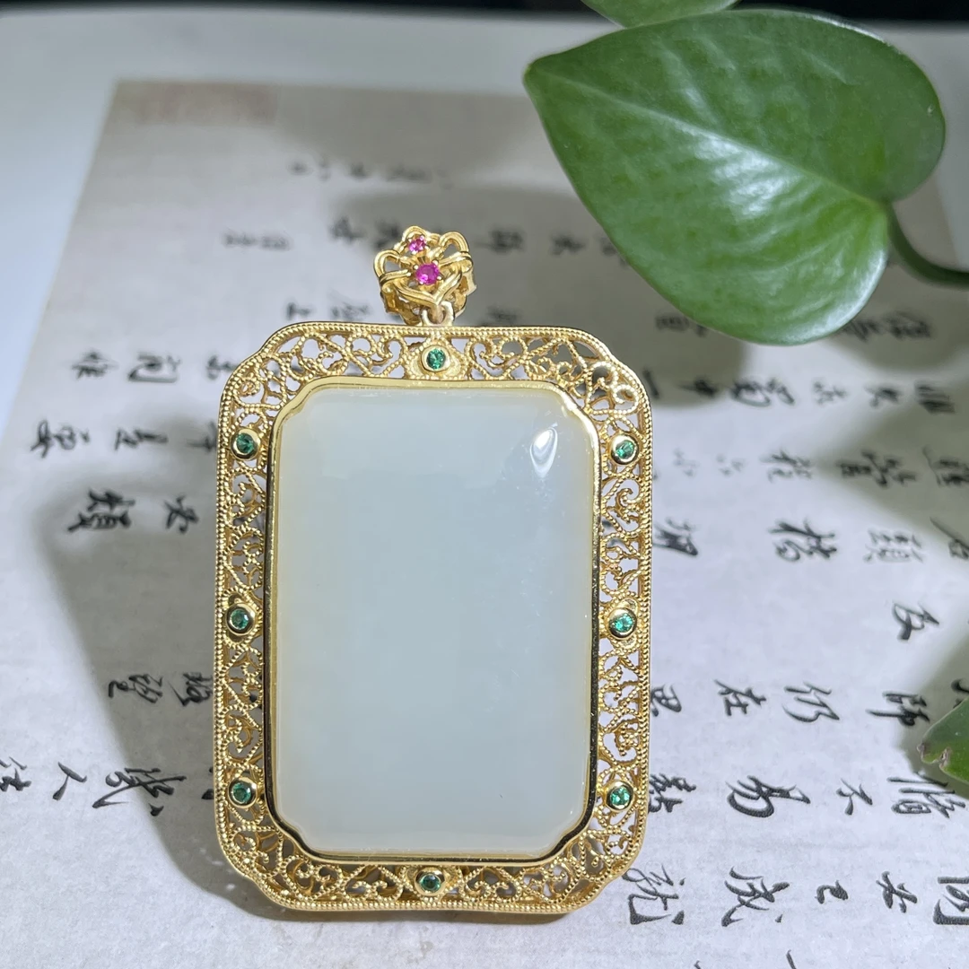 JMB22-157 S925银镶嵌和田玉方形无事牌(后面半开盖）