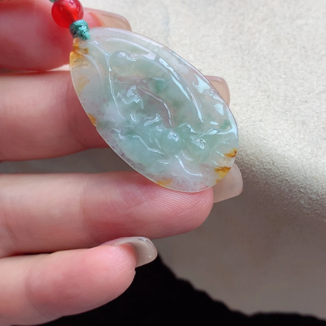 【闪购商品】翡翠吊坠未镶嵌