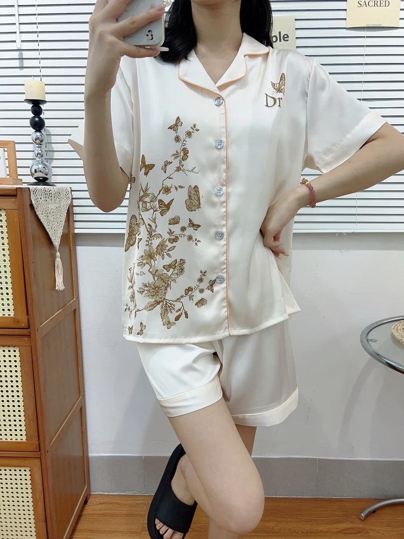 轻奢蝴蝶爆款女士夏季家居休闲短袖短裤家居服夏天宽松甜美舒适