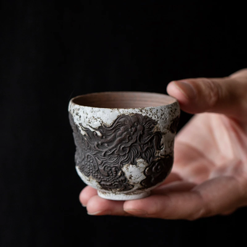 百垚浮雕墨龙茶杯主人杯陶瓷手工品茗杯功夫茶具个人专用复古杯子