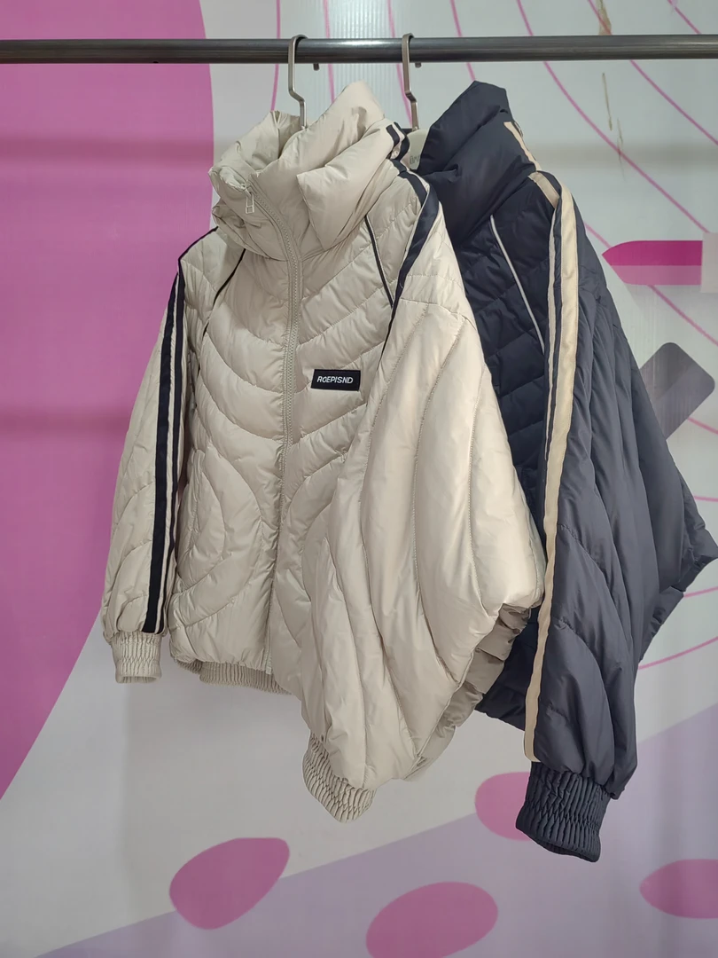 2024新款水淼9202立领条纹短款鸭鸭服