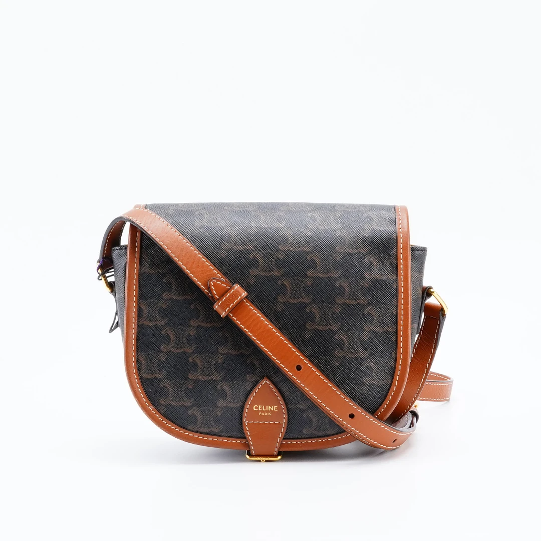 95新 Celine/思琳 Celine Triomphe马鞍包/BG23000673