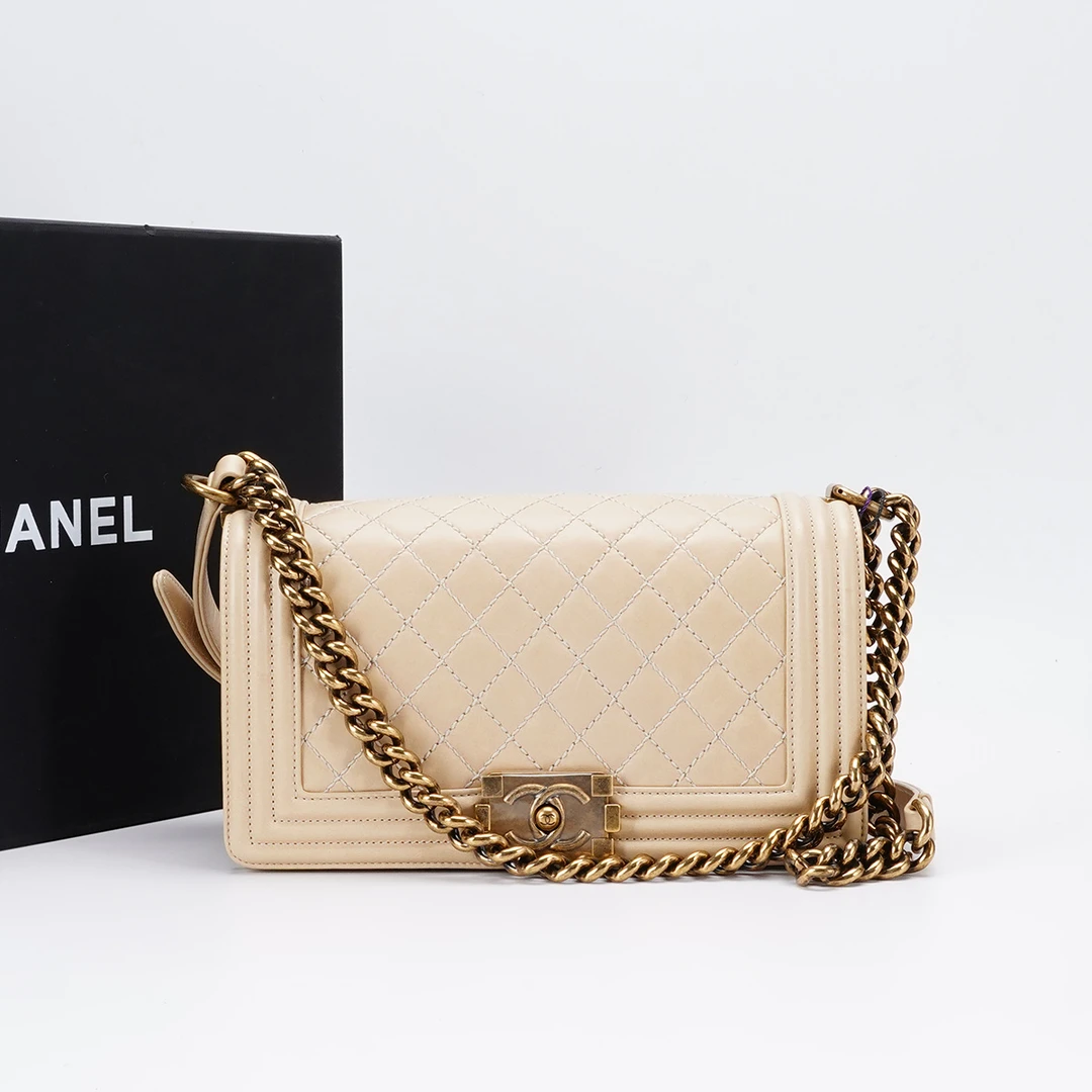 95新 Chanel/香奈儿 香奈儿 leboy中号BG23004817