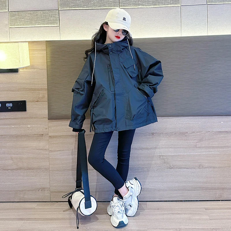 女童冲锋衣秋冬2025新款时髦儿童冬季大童夹棉外套洋气6-12岁潮款