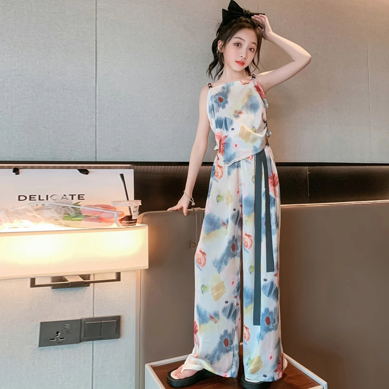 女大童夏装套装2025新款洋气女孩水墨画绸缎吊带阔腿裤时髦两件套
