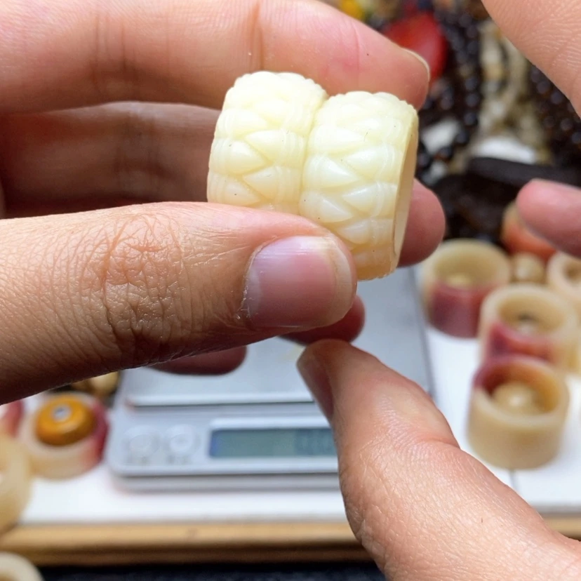 【闪购商品】005树脂制品