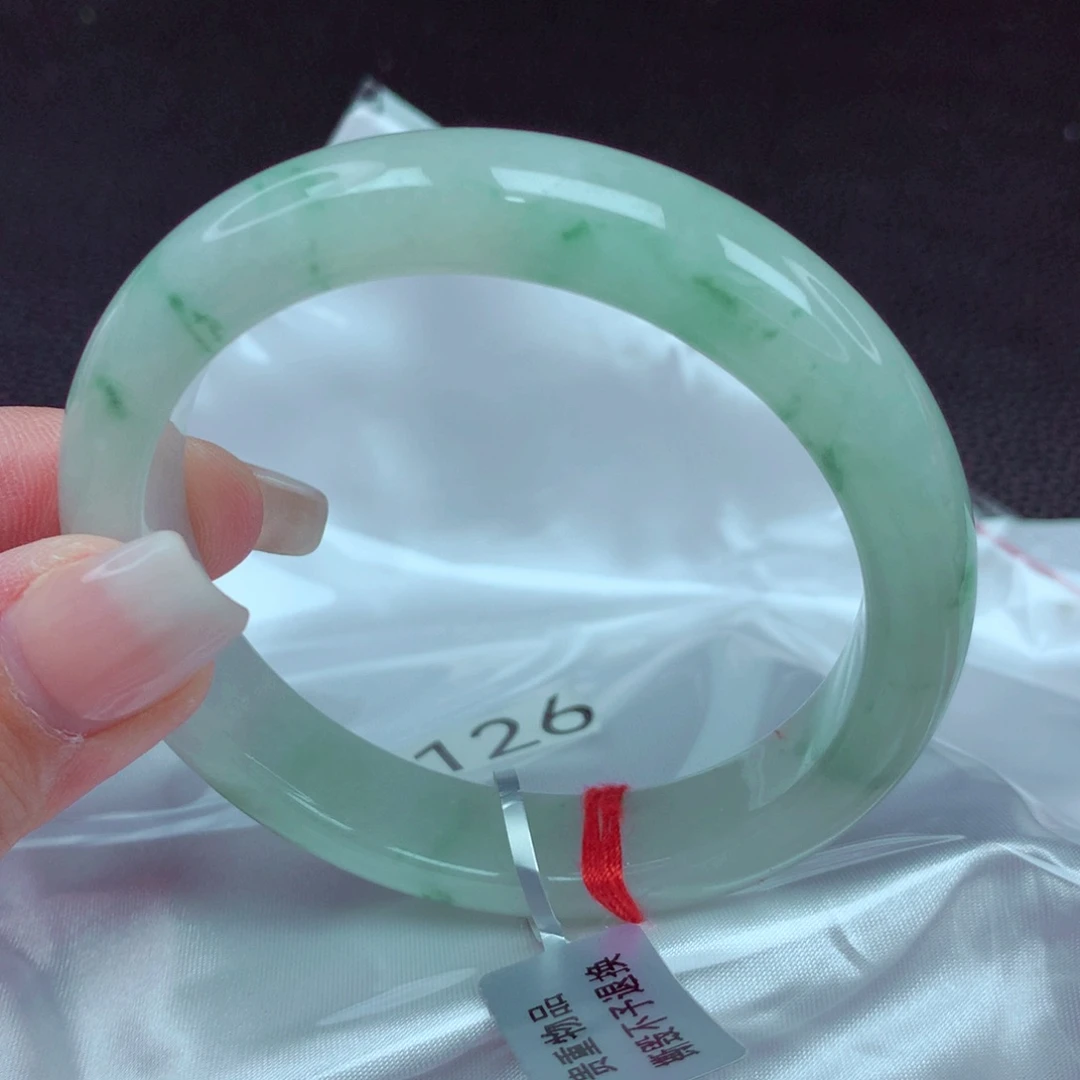 翡翠手镯未镶嵌手镯88