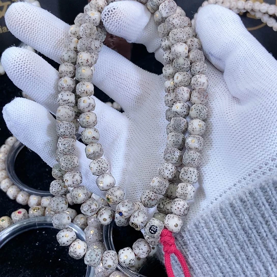 星月菩提吊坠鸿****杨星月