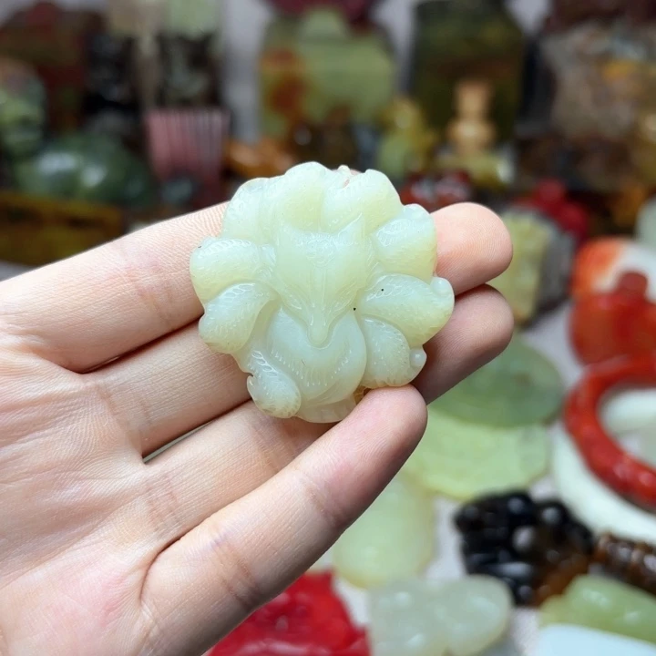 白玉菩提吊坠————