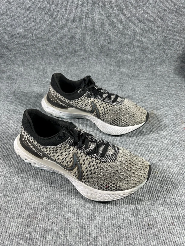 44.5码285/Nike 低帮 休闲跑步鞋 男款 灰