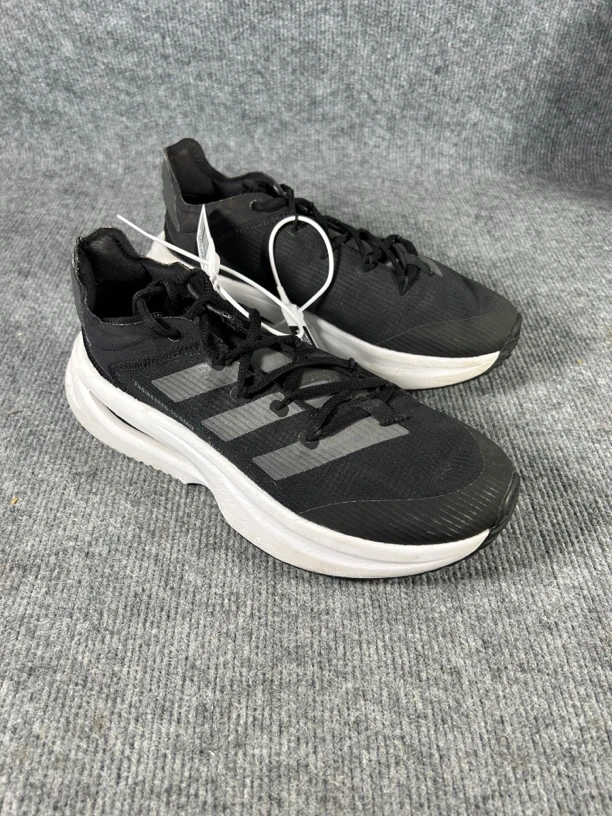 二手正品42码260 adidas 生活休闲鞋 男款 黑色