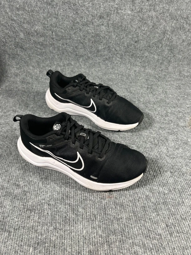 40码250/Nike 低帮 休闲跑步鞋 男款 黑色
