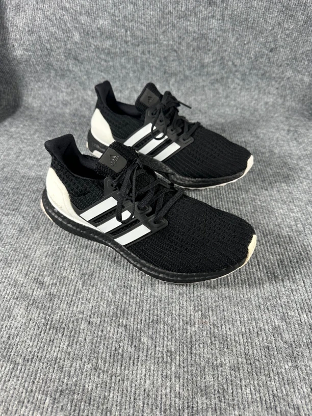 40码250/adidas 低帮 休闲跑步鞋 男女同款 黑白