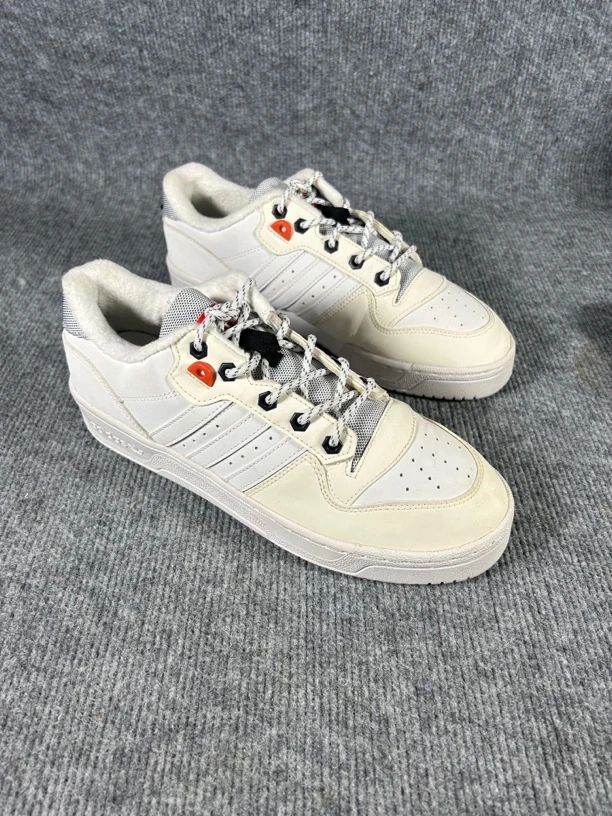 42码265/adidas 低帮 板鞋 男女同款 白灰