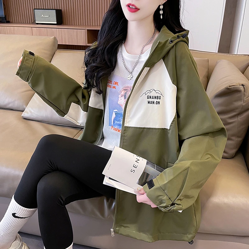 女童外套春秋款2024新款洋气儿童秋季运动上衣大童秋装防风冲锋衣