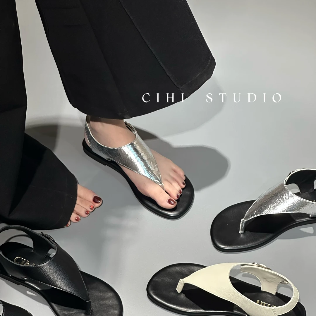 Cihi設計/561-极简美学-夹脚通勤休闲平底凉鞋露趾舒适！