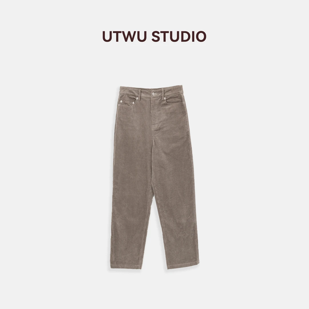UTWU小敏「复古印象」優質棉再生纤维混纺灯芯绒简约直筒裤Q24J6025