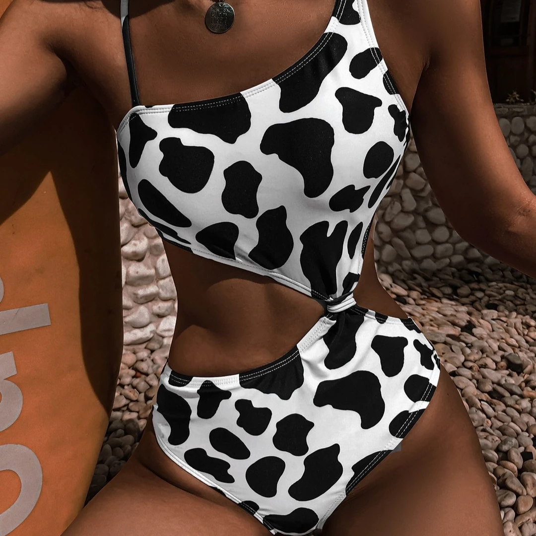 三件套孤品泳衣女温泉度假直播间拍（no退no换）