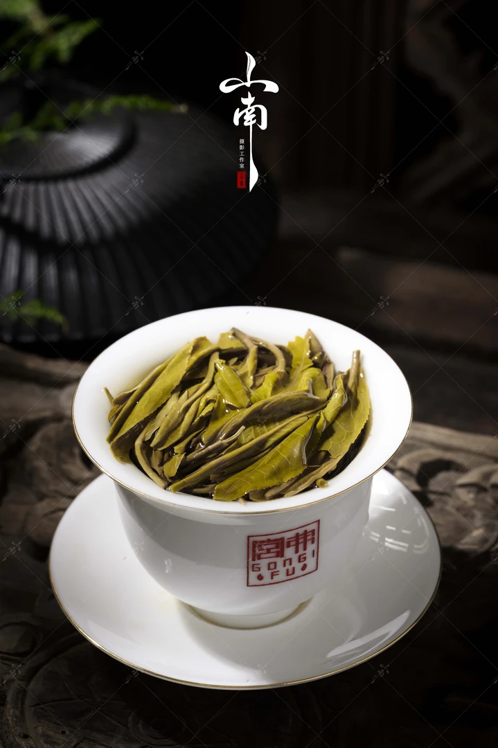 2005年云南典藏普洱茶生茶357g【没茶样撬开不退】