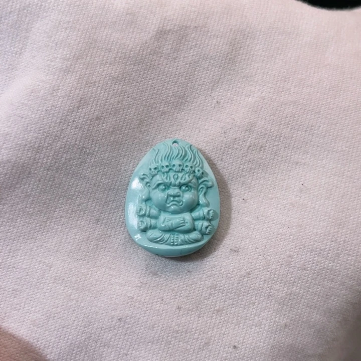 绿松石颈饰未镶嵌