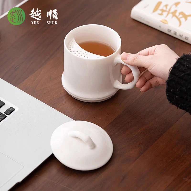 越顺羊脂玉白瓷竹节杯陶瓷茶杯带月牙过滤泡茶杯家用绿茶花茶杯子