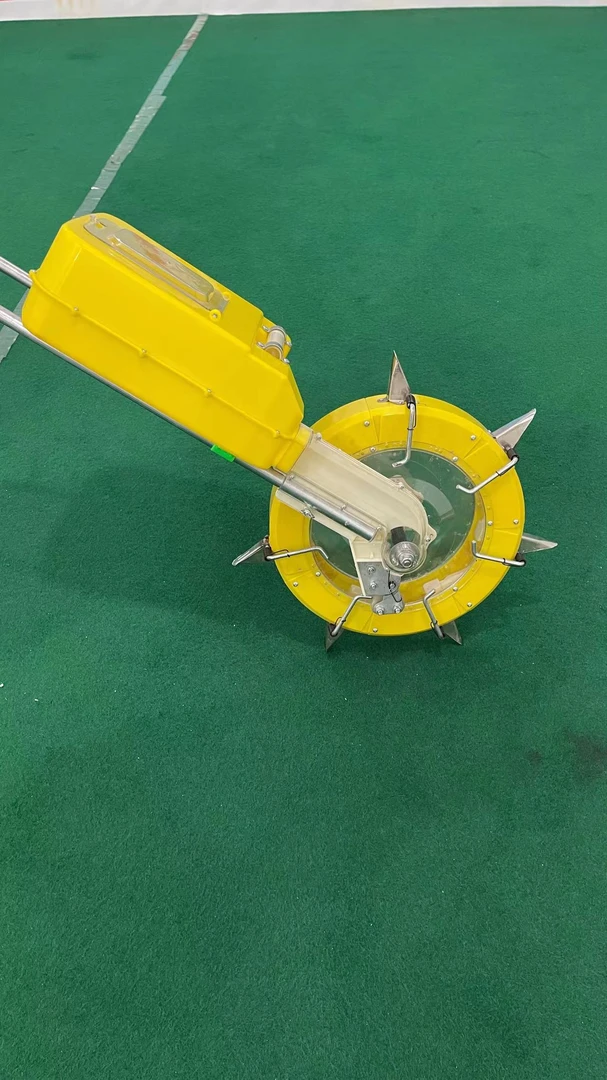 新款手推入土施肥器