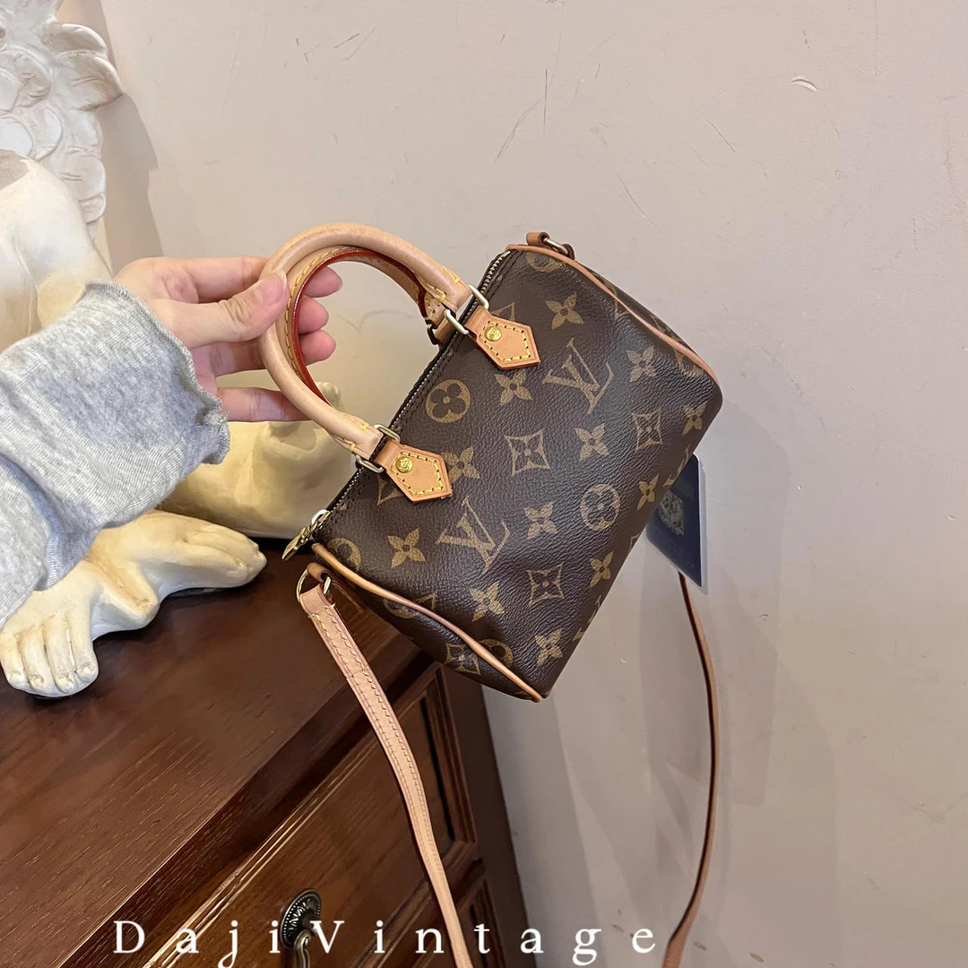 95新  大吉中古/LV speedy nano斜挎包