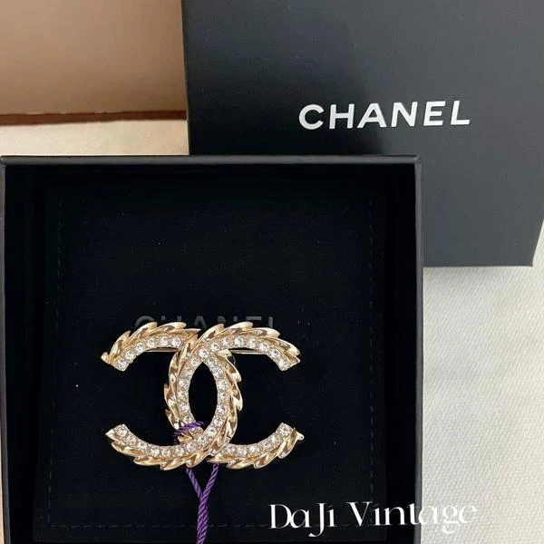 大吉中古/Chanel 香奈儿波浪纹经典双C带钻胸针