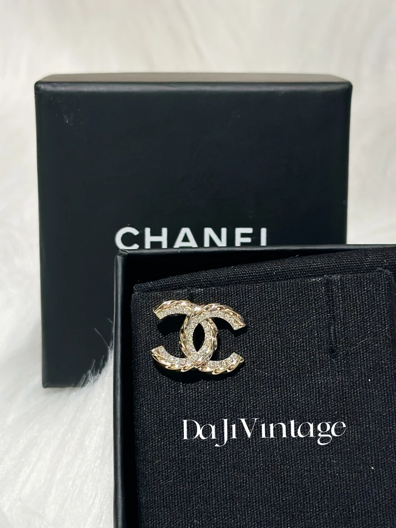 99新 Chanel/香奈儿 大吉中古/香奈儿23B双c麻花满钻耳钉