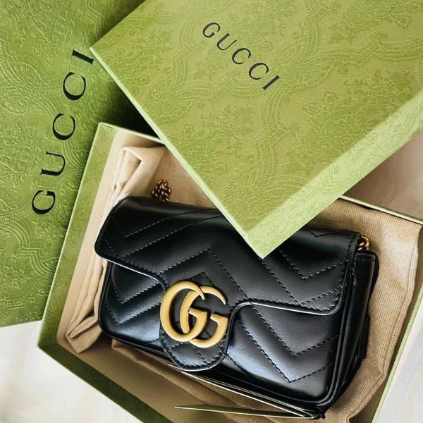 99新  大吉中古/Cucci古驰马蒙超迷你黑色斜挎包