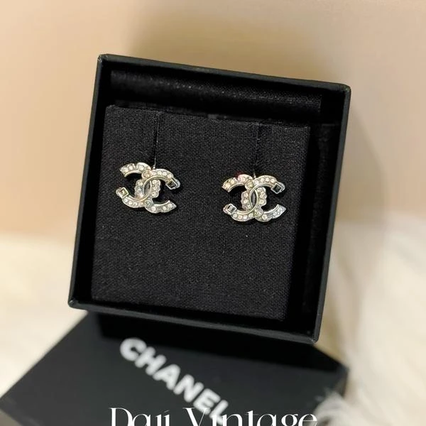 大吉中古/Chanel香奈儿银色小双c耳钉