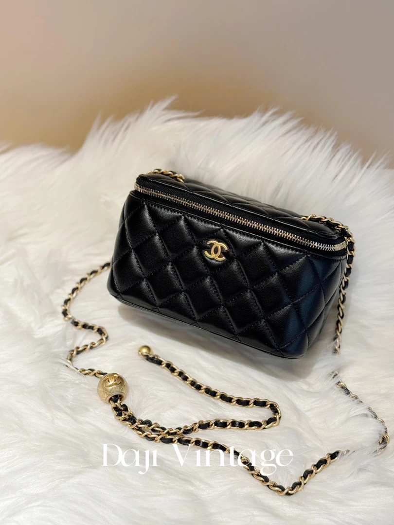 99新 Chanel/香奈儿 大吉中古/Chanel香奈儿黑金金球长盒子斜挎包