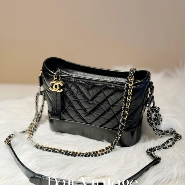大吉中古/Chanel香奈儿黑金v纹流浪小号斜挎包