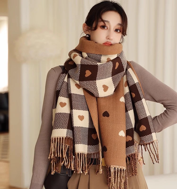 冬季披肩保暖围巾女款爆款2024新款新年情人节生日礼物送女生老婆