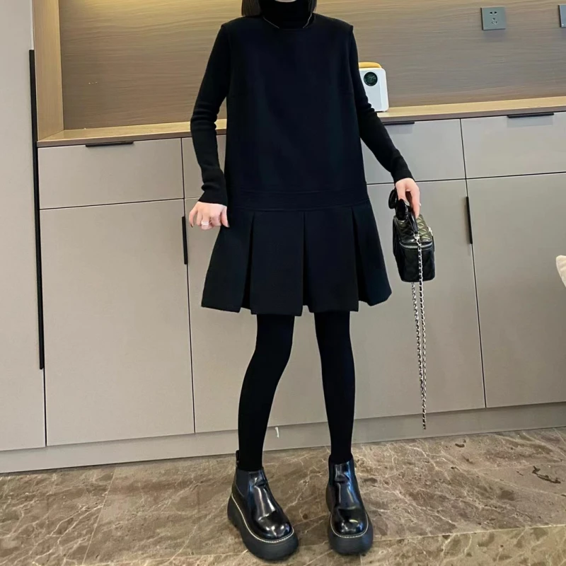 法式复古气质小黑裙女2025秋新款大码胖MM高级感叠穿显瘦背心裙