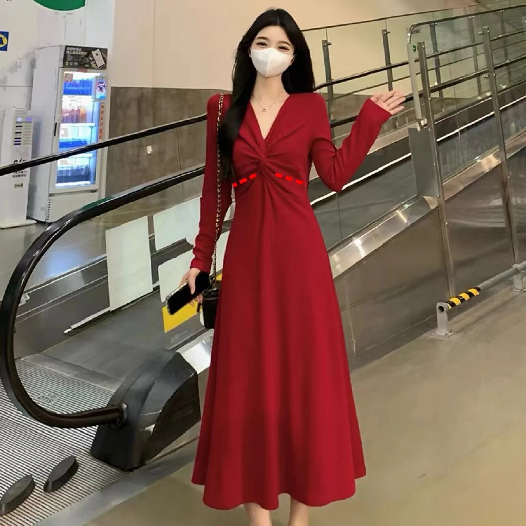 【丫丫推荐】孕妇装秋冬季宽松大码显瘦V领法式赫本风可哺乳连衣裙