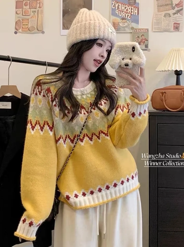 Gz202奶呼呼软糯毛衣女2024冬季新款复古撞色宽松长袖卷边慵懒风