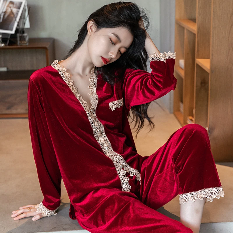 睡衣女春秋新款金丝绒长袖睡衣套装简约纽扣开衫轻奢两件套家居服