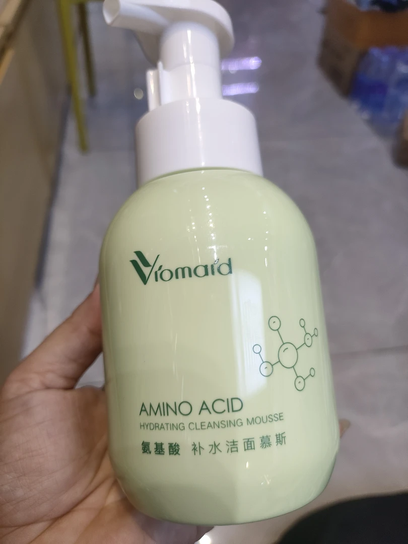 氨基酸补水洁面慕斯温和清洁保湿洗面奶不紧绷