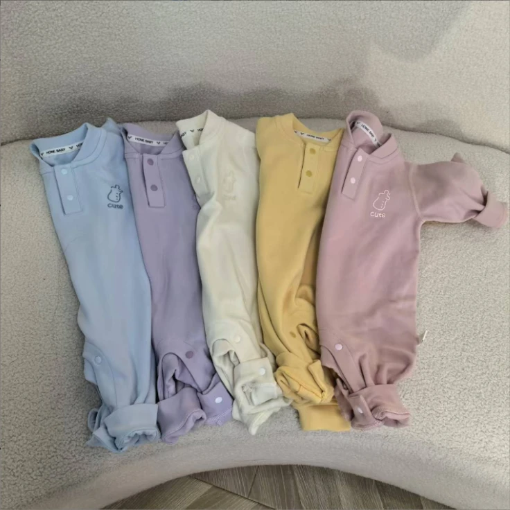 zp保暖新生婴儿长袖连体衣秋季衣服新生儿无骨哈衣宝宝爬服