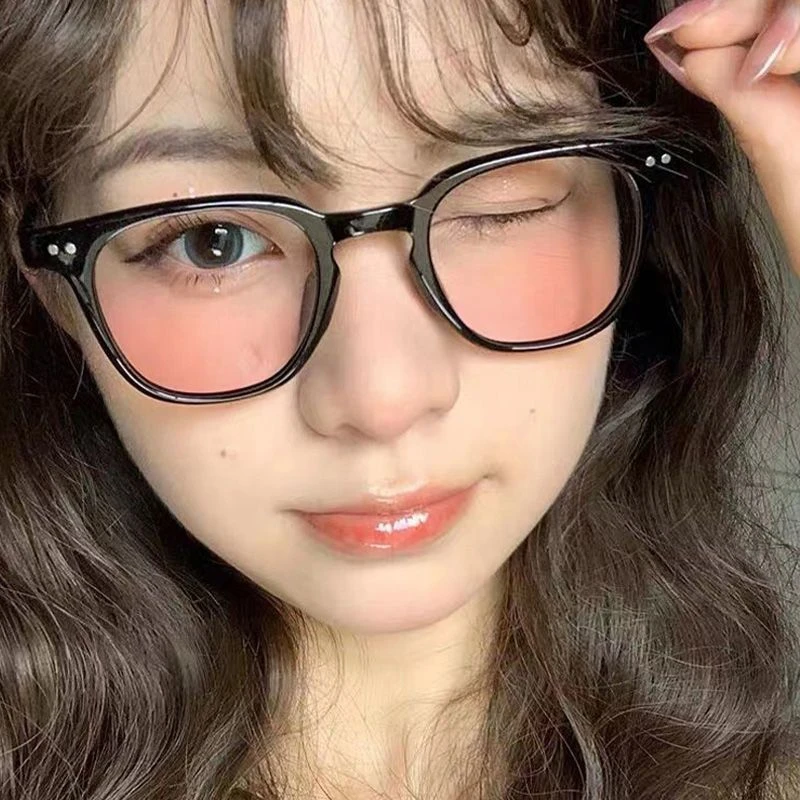 腮红眼镜女学生黑框近视镜网红同款可爱超轻纯欲风素颜显白平光镜