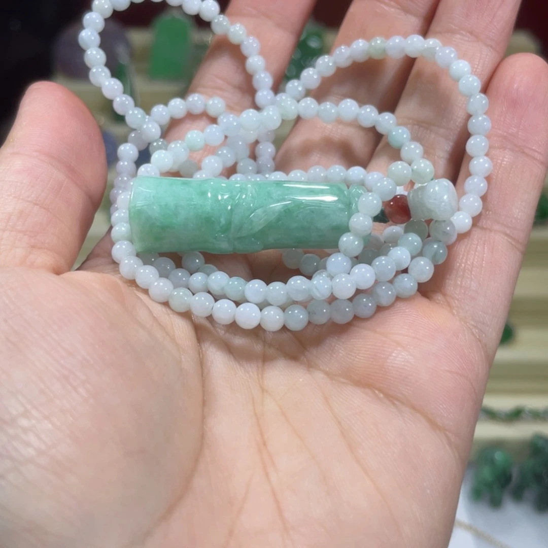 【闪购商品】翡翠颈饰未镶嵌