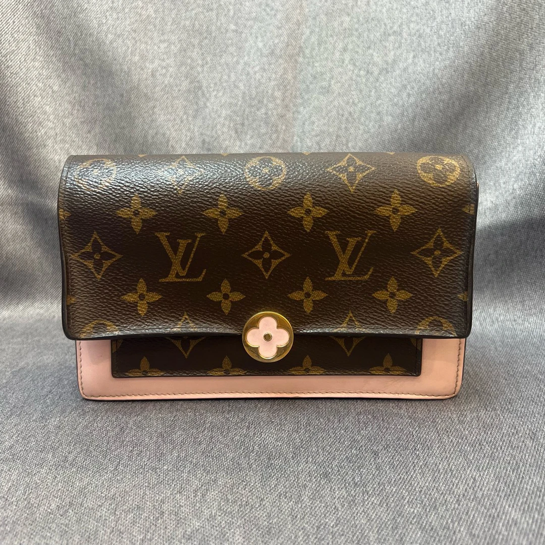 95新 LouisVuitton/路易威登 01858/小花woc链条包/单肩包/19年