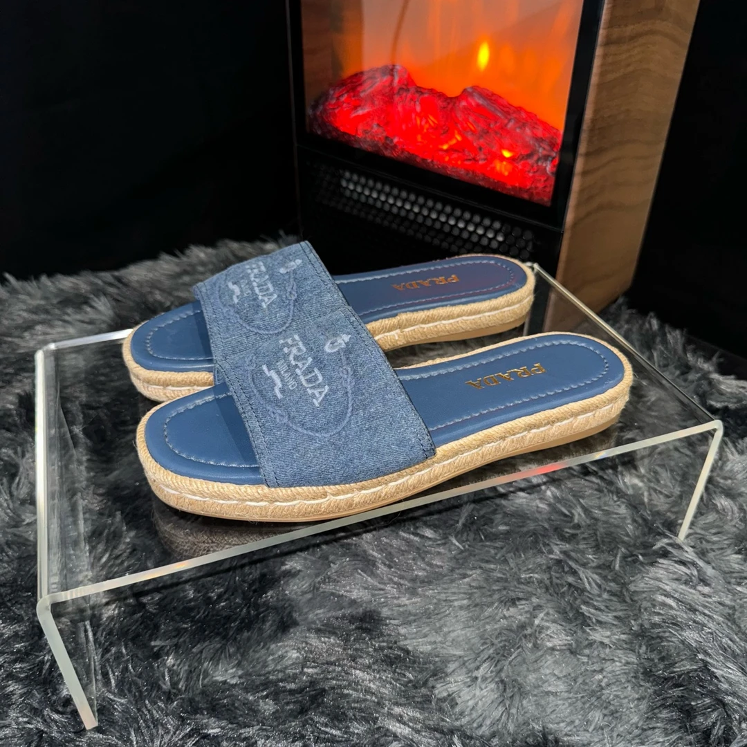 37.5码/Prada 普拉达/牛仔草编拖鞋/98新/ZN00053