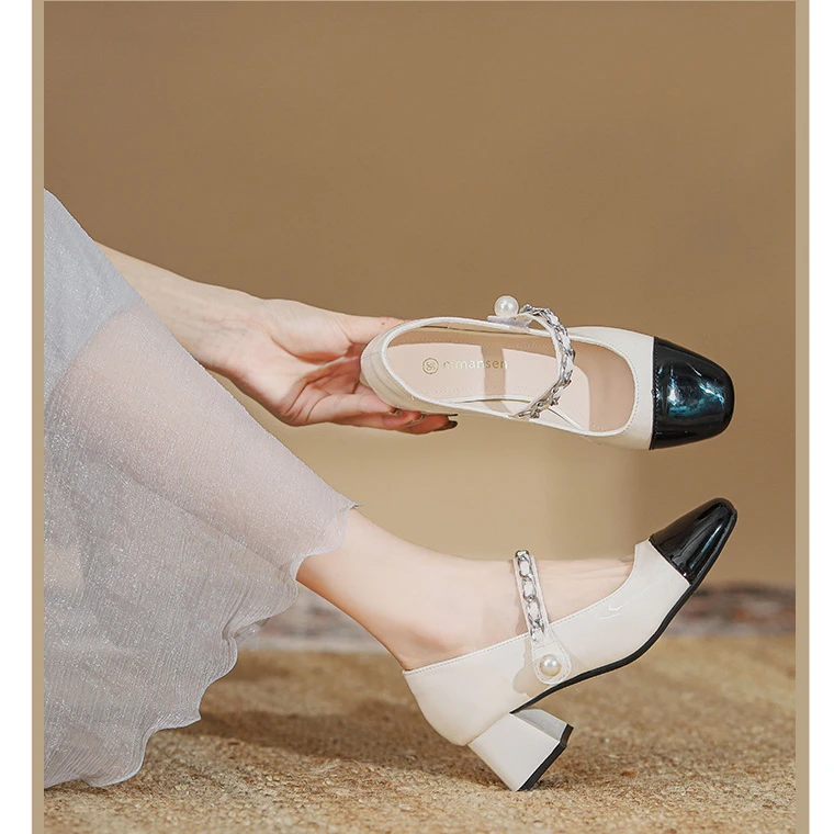 软底玛丽珍鞋2024新款女赫本风配裙子方头粗跟一字带珍珠单鞋