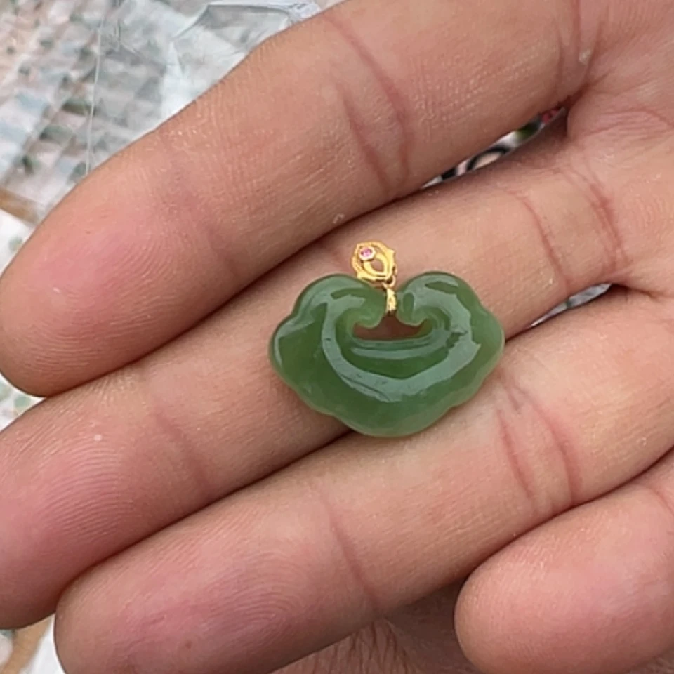 【闪购商品】和田玉（碧玉）挂件18K金镶嵌