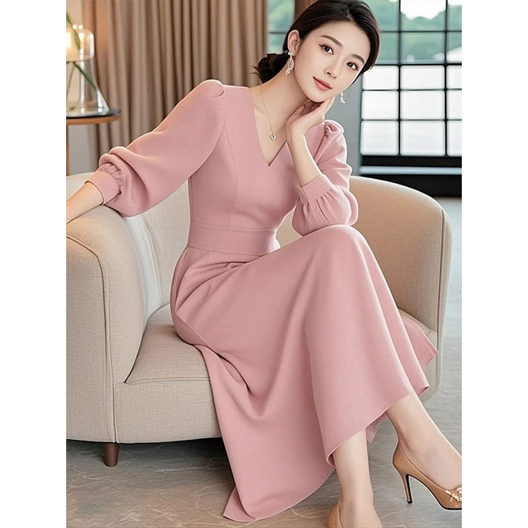 安可拉红气质高级感女装裙子轻奢小众法式时尚长袖秋装连衣裙