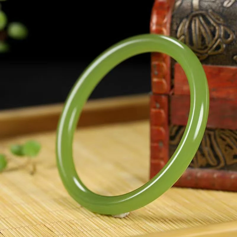 手工打磨精美女士果绿色百搭手镯少女款显白细圆条手镯美人条手镯