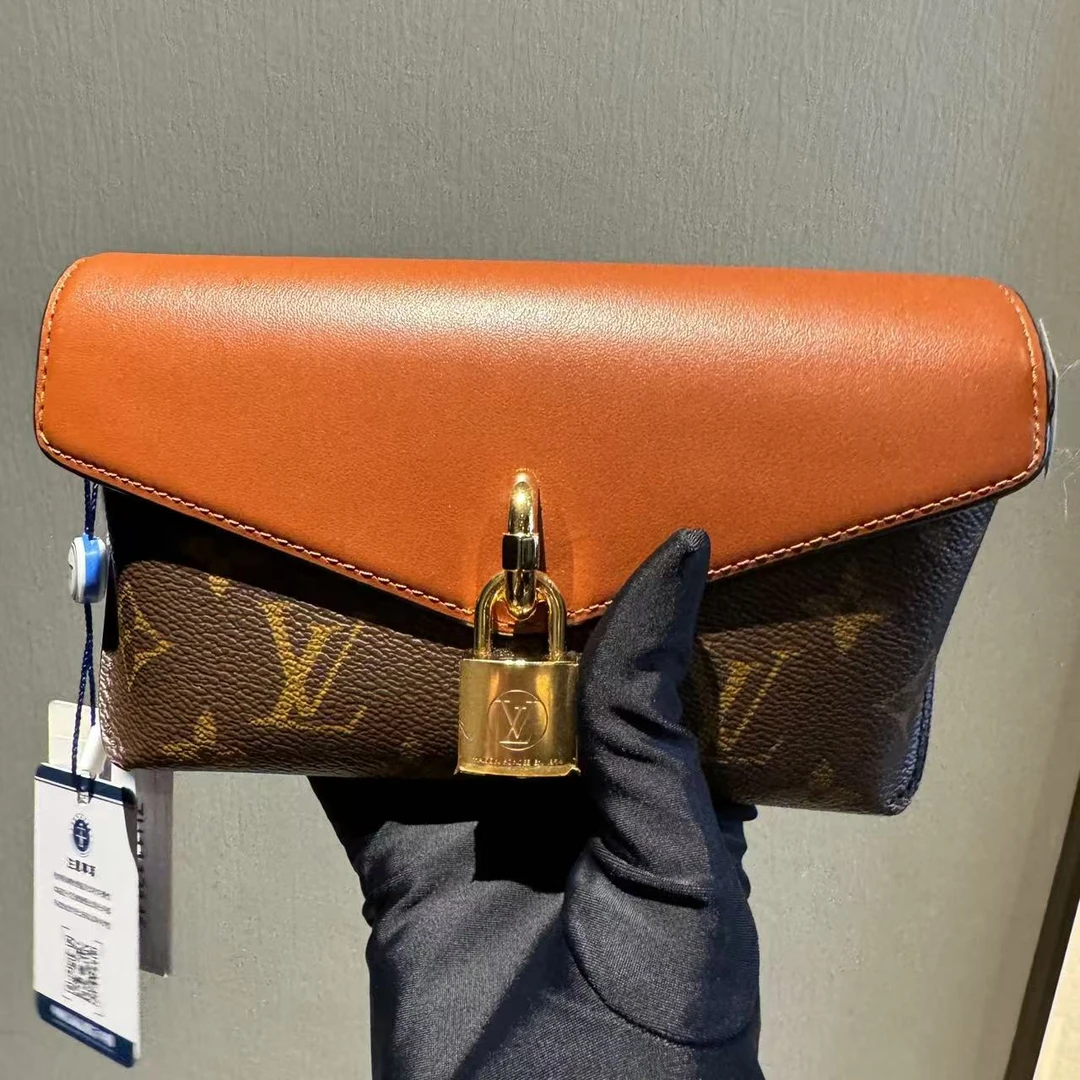 95新 LouisVuitton/路易威登 安洁利田哥单肩包/ZH1112146
